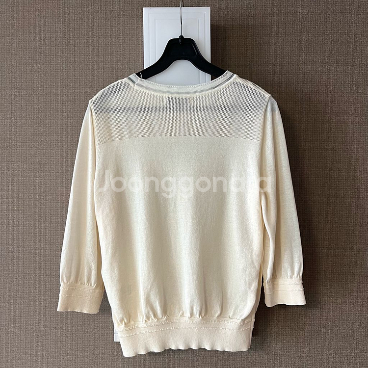 한섬 마인 MINE 펀칭 매쉬 배색 니트 탑 블라우스--3