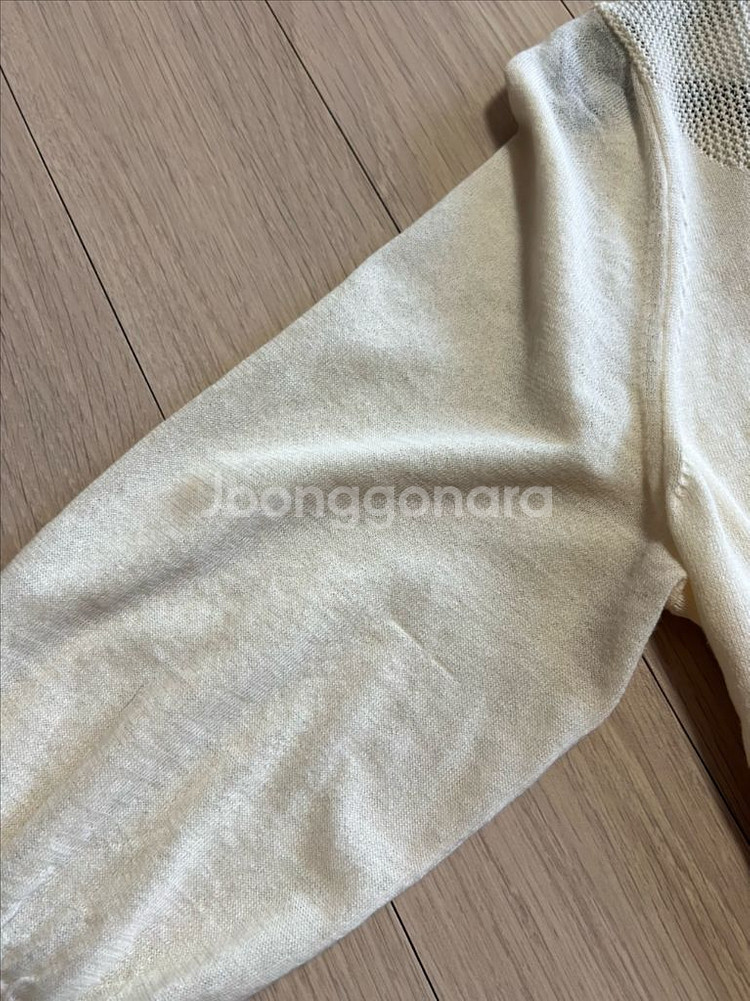 한섬 마인 MINE 펀칭 매쉬 배색 니트 탑 블라우스--7