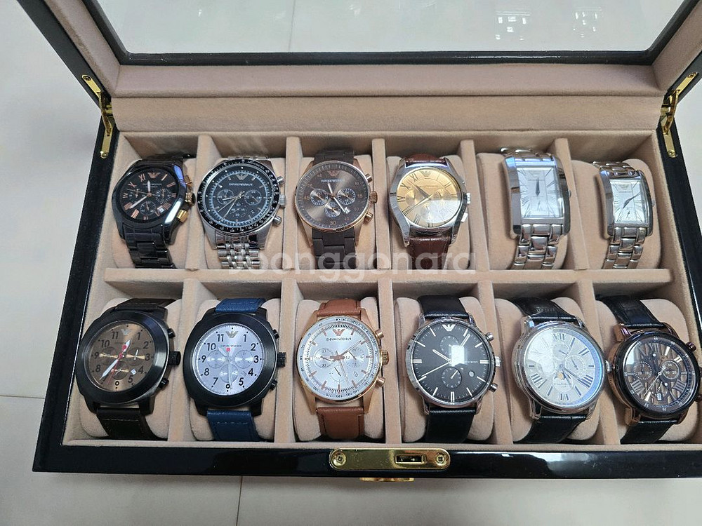 엠포리오 아르마니 시계 10개 + 토마스언쇼 시계 2개--1