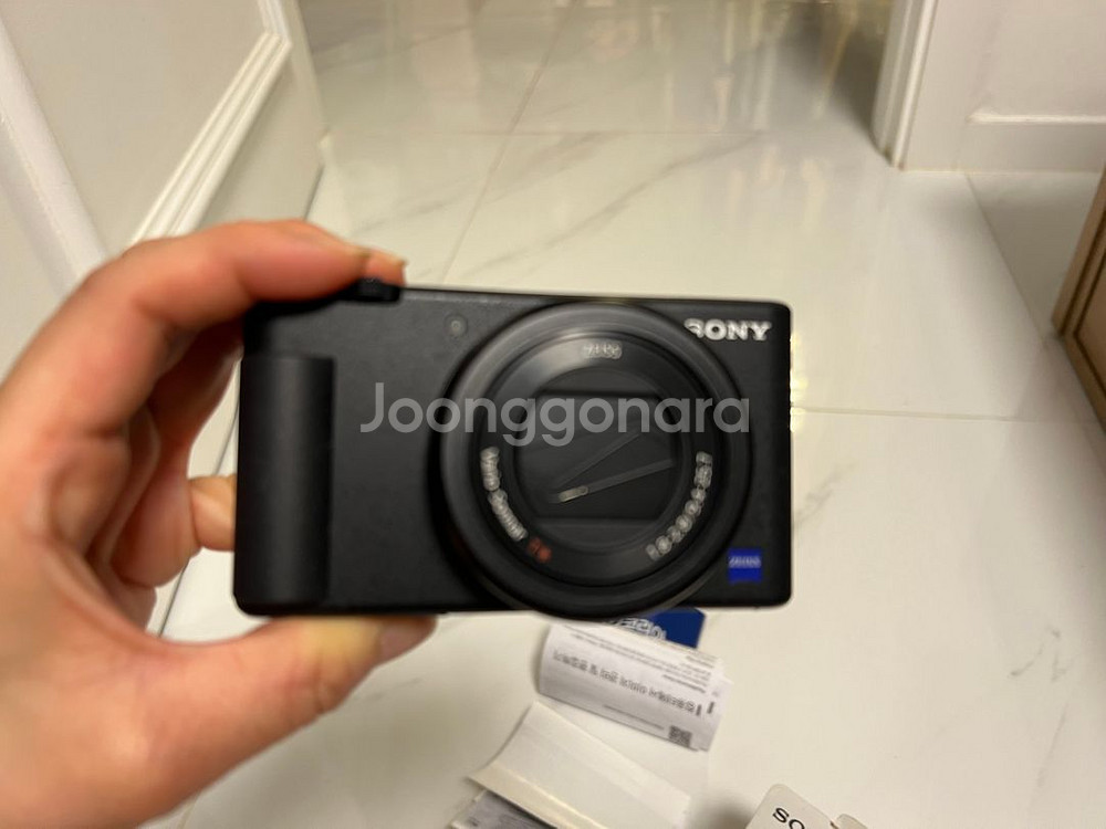 Sony zv-1--0