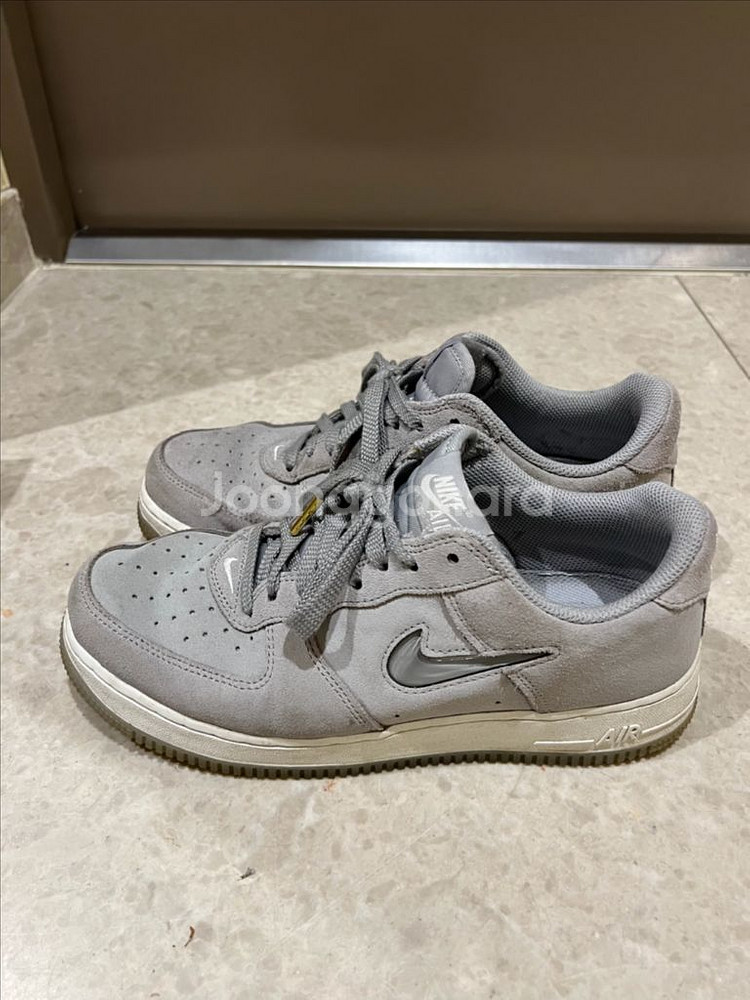 나이키 에어포스 1 레트로 (255)--0