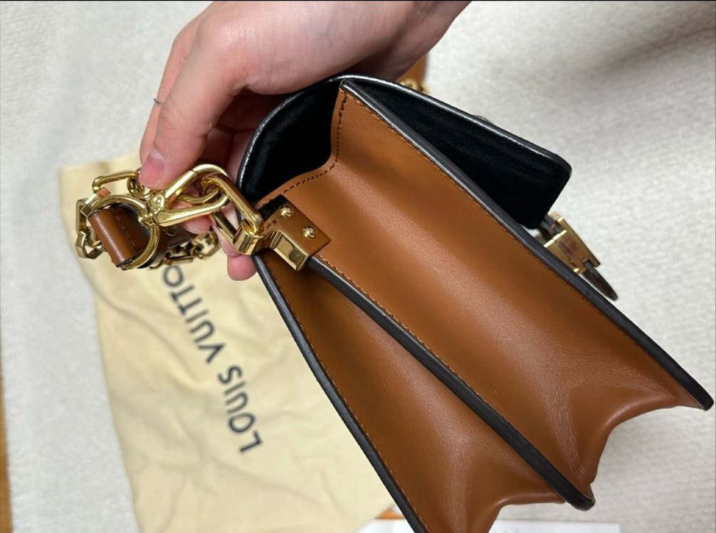 루이비통 도핀 mm 이미지