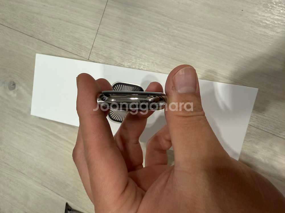 애플워치10 46mm 네츄럴 티타늄 애케플 밀레니즈루프--8