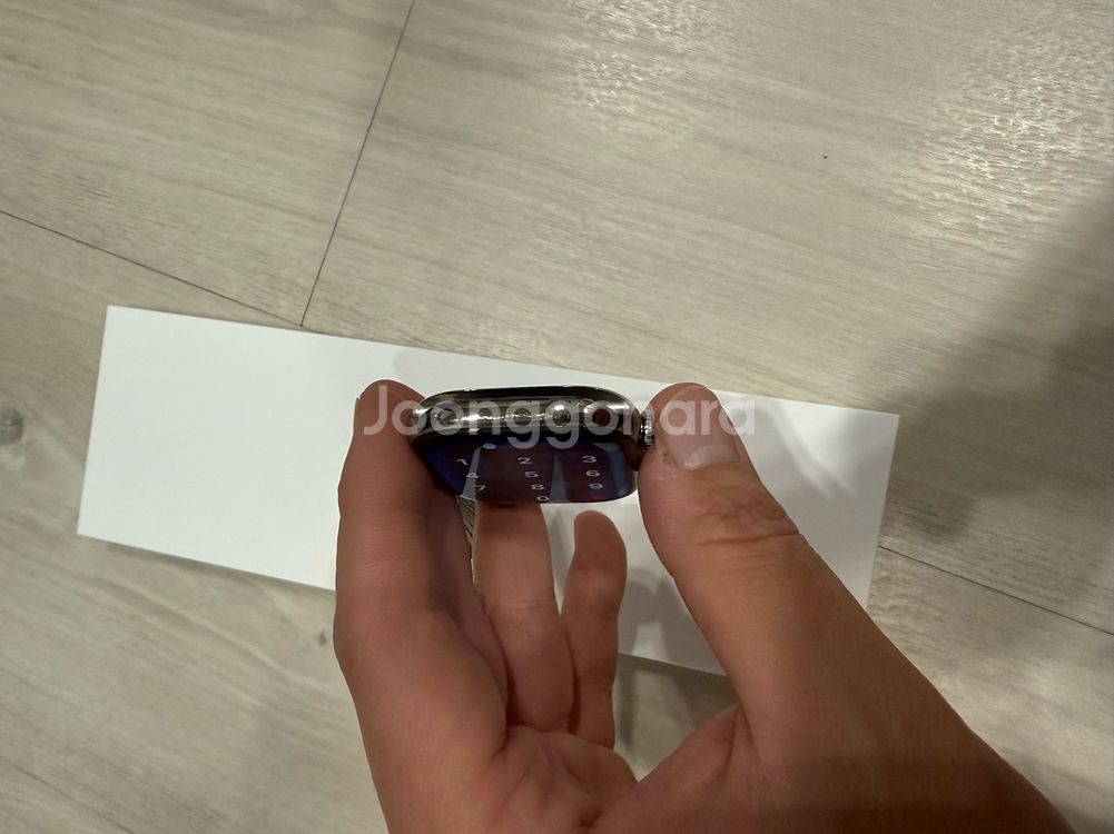애플워치10 46mm 네츄럴 티타늄 애케플 밀레니즈루프--9
