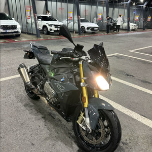 (급매)18년식 BMW S1000R ABS PRO 판매