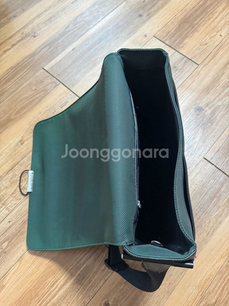 루이비통 타이가 빅터 크로스, 메신저 백(M30148)--4