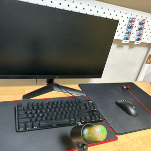 LG모니터 울트라기어 144HZ