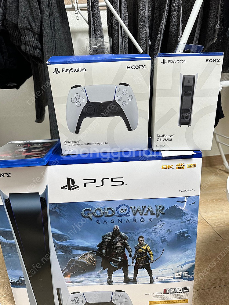 PS5 디스크 에디션 추가 듀얼센스 충전기--0