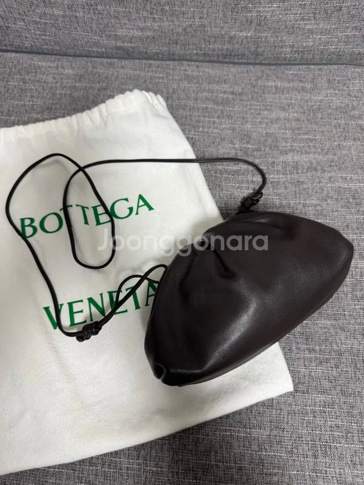 보테가 베네타 미니파우치 만두백--0