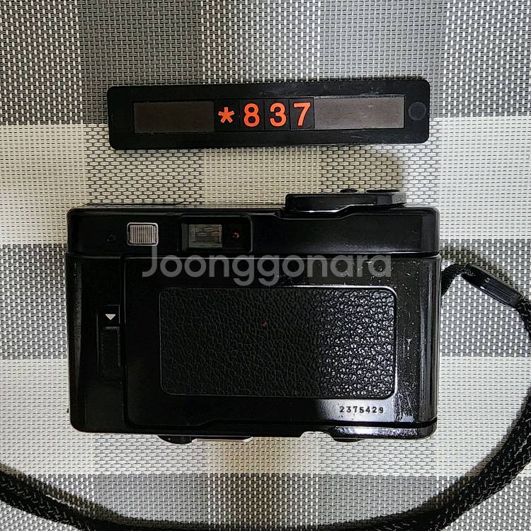 코니카 C35 EF3 블랙바디 필름카메라--2