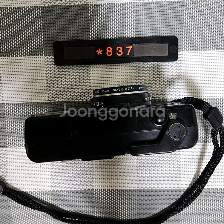 코니카 C35 EF3 블랙바디 필름카메라--1