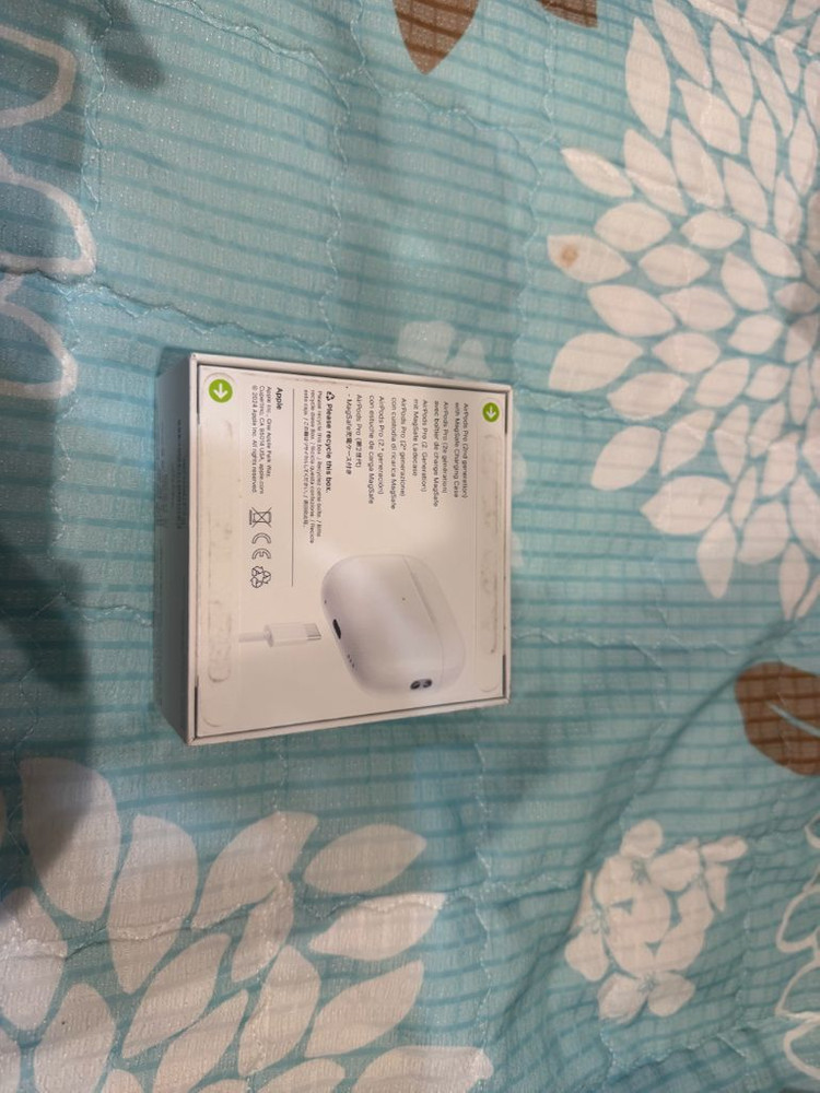 에어팟 프로 2세대 미개봉--3