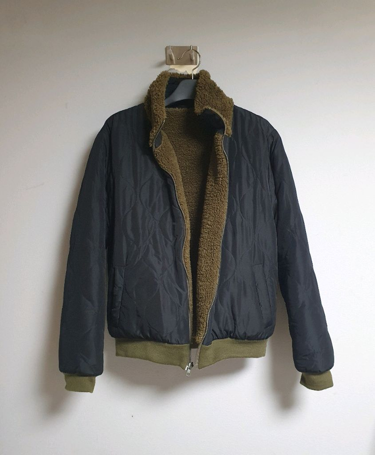 착샷* 양면 퍼 후리스 점퍼 블랙+카키)105--5