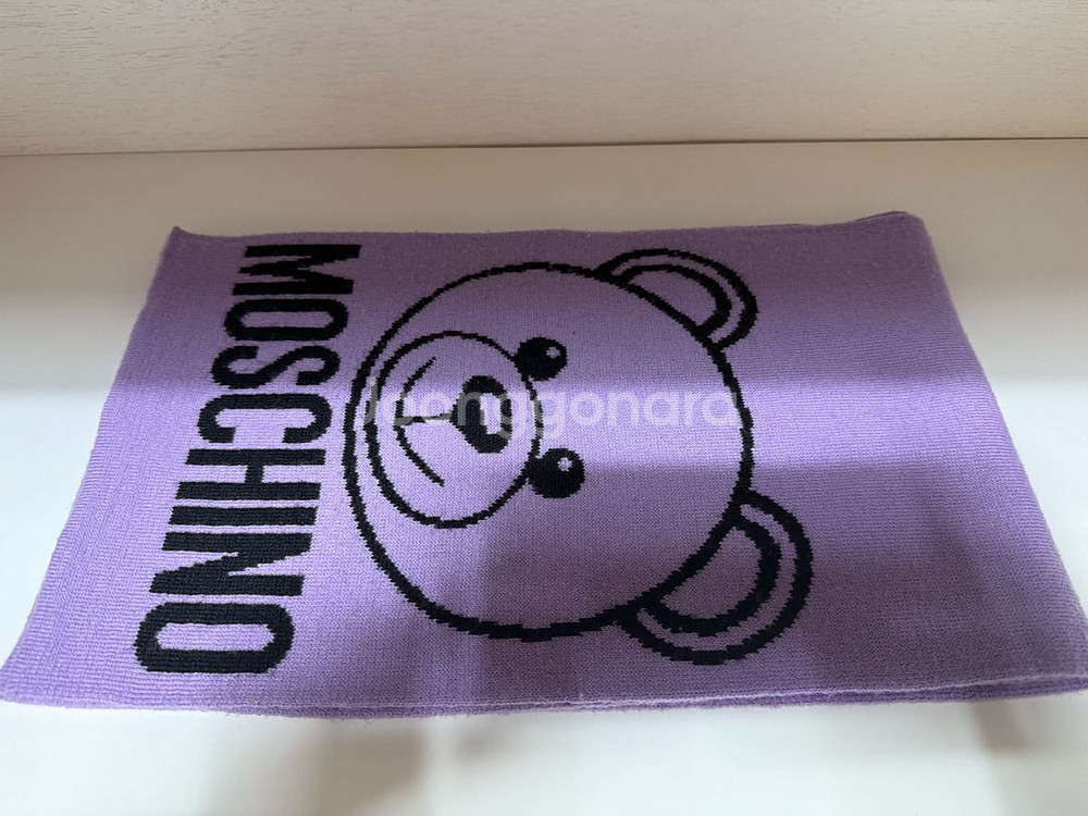 모스키노 목도리--1