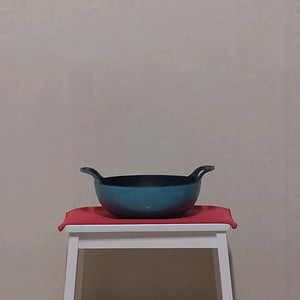 (중고)르쿠르제 발티디쉬 팝니다.(24cm)