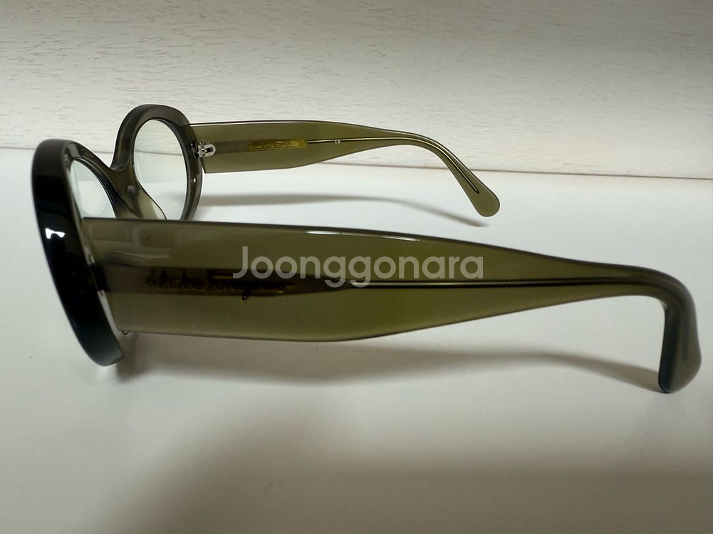 페라가모 썬글라스--1