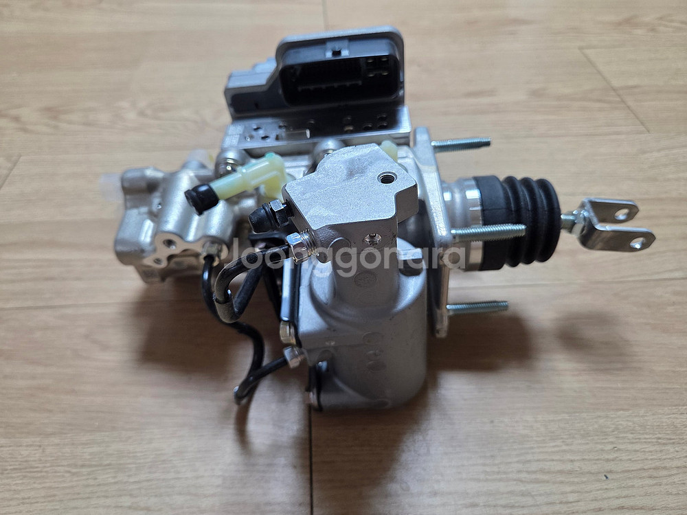 렉서스 ES300h AVV60 후기형 ABS (모듈)--4