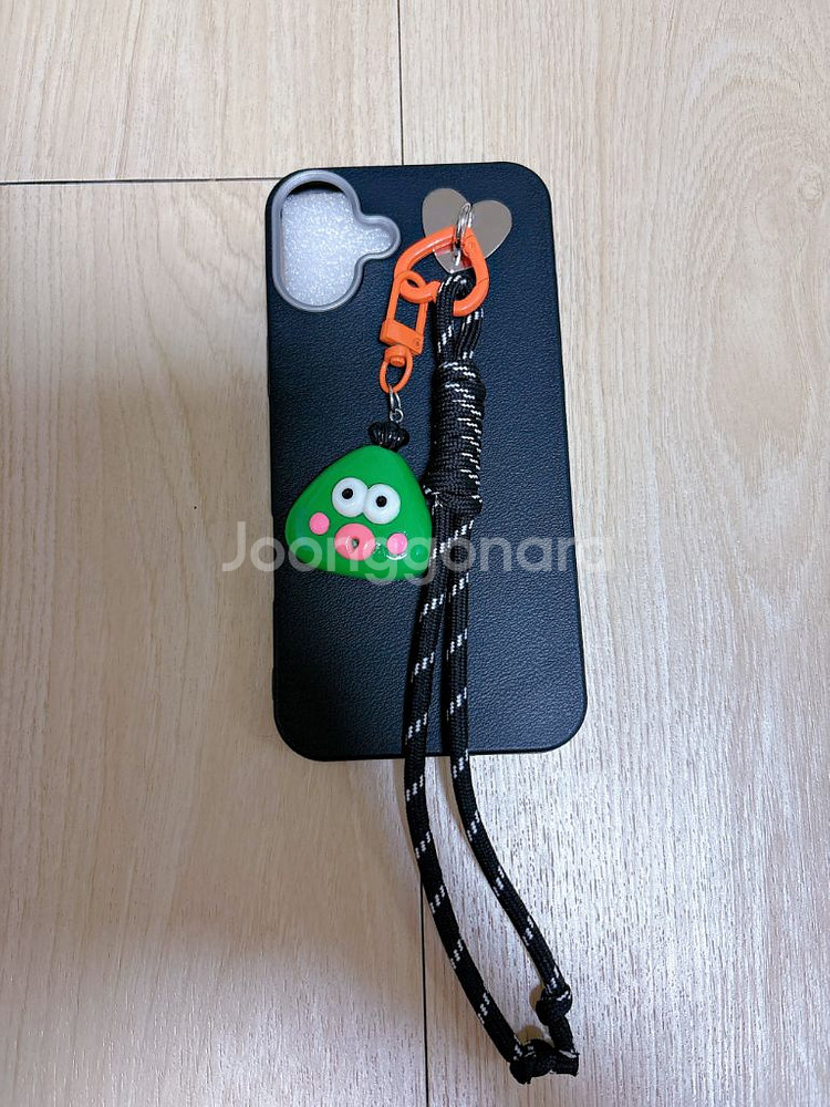 아이폰16플러스케이스--1