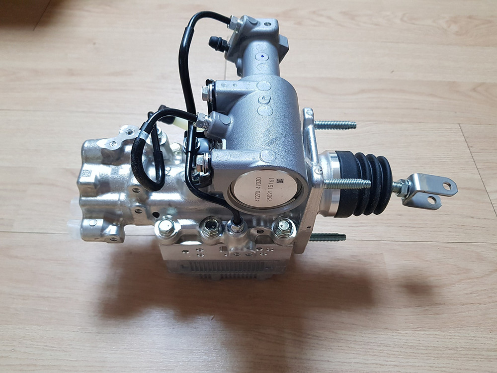 도요타 프리우스 ZVW30 ABS 모듈 이미지