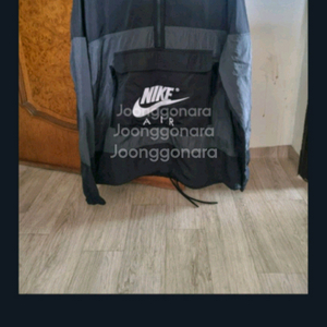 나이키아노락후드바람막이. M/XL. 새상품급
