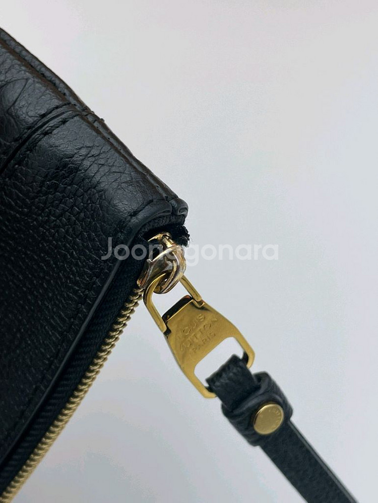 [ 정품 ] 루이비통 앙프렝뜨 데일리 파우치 클러치백--9