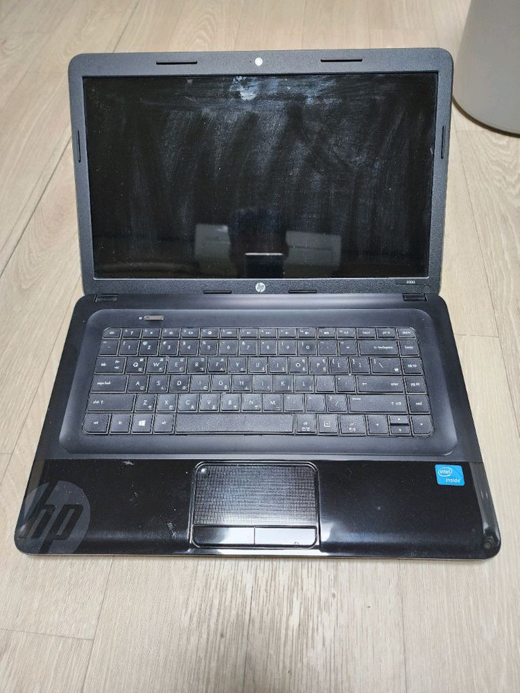 hp노트북 부품용으로 팝니다.--1