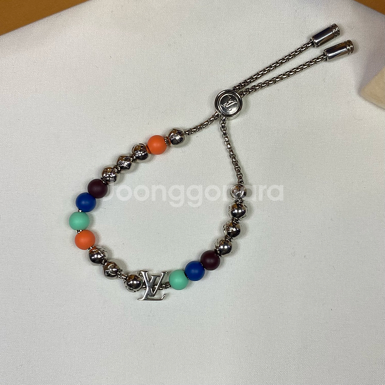 [새상품]루이비통 모노그램 비즈 멀티컬러 팔찌--1