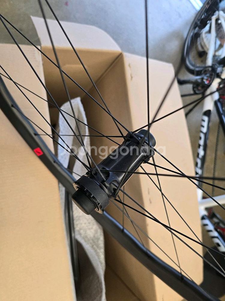 펄크럼 MTB 29인치 레드존 카본 부스트 휠셋 미사용--7