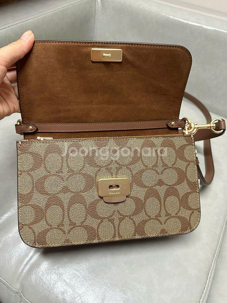 코치 브린 숄더백 인 시그니처 캔버스CA529[새상품]--2