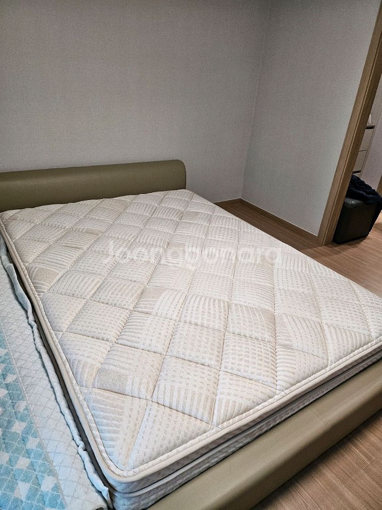 금성침대 에코프레쉬 퀸사이즈 팝니다--0
