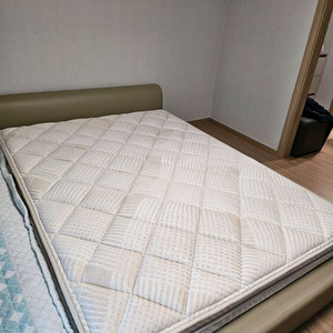 금성침대 에코프레쉬 퀸사이즈 팝니다