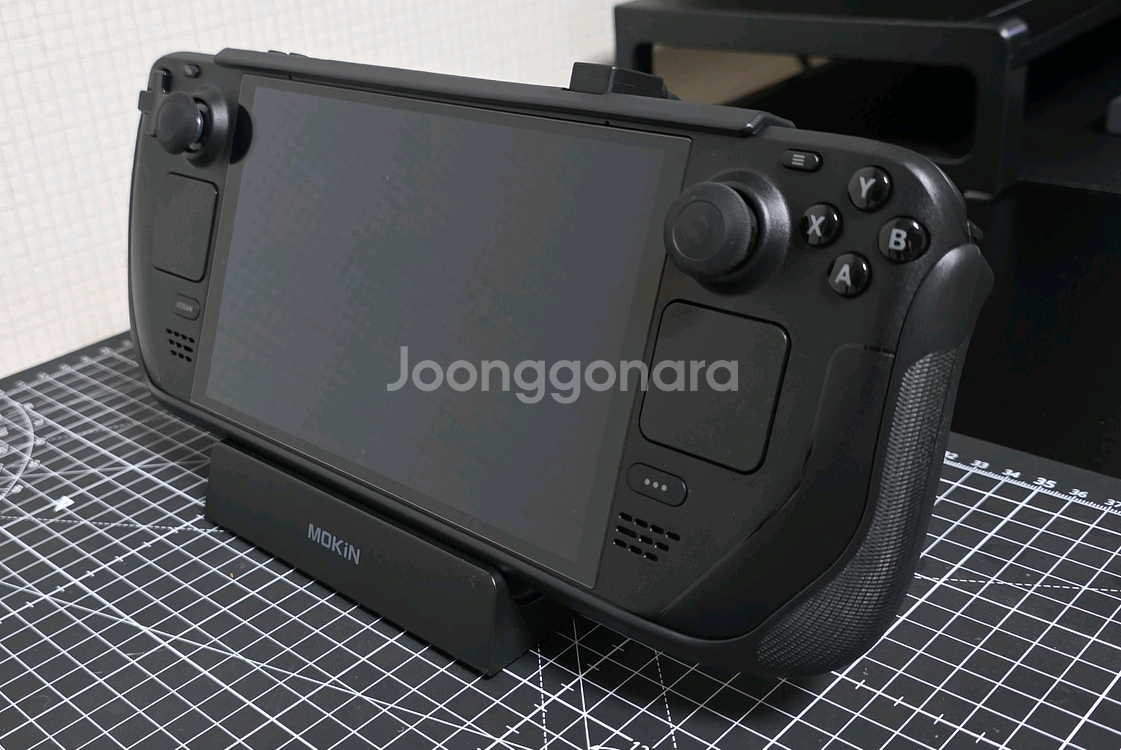 스팀덱 oled 1테라 + 악세서리 팝니다.(네고x)--4
