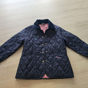 Barbour 바버키즈 퀼팅자켓 M8/9 6만원