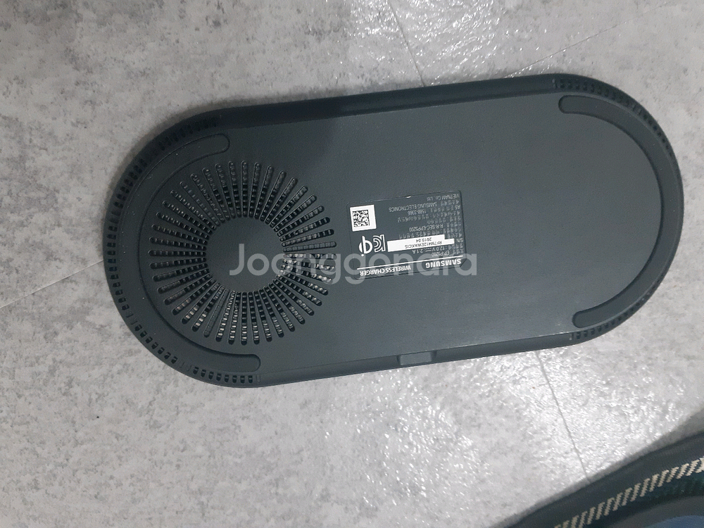 삼성 정품 무선충전기 단품--1
