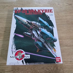 고전프라 마크로스 15주년 기념판 VF-1S 발키리