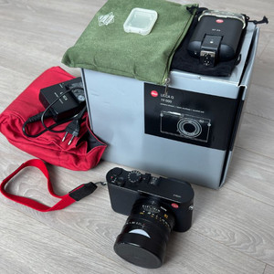 Leica Q 및 SF 26 정품 플래시 일괄 판매