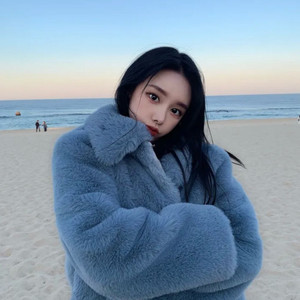 새상품:) 페이크 카라 퍼 자켓