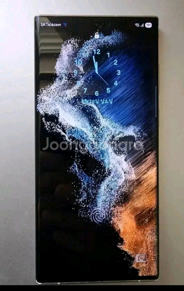 갤럭시 S22 울트라 화이트 512GB 자급제폰입니다.--0