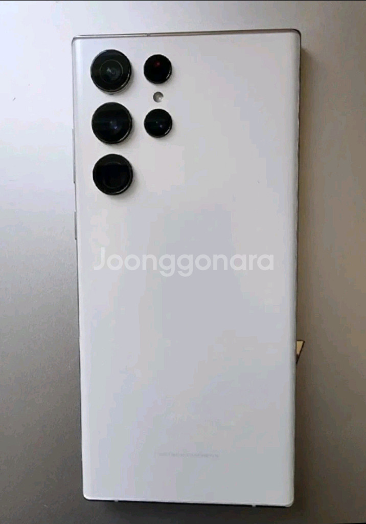 갤럭시 S22 울트라 화이트 512GB 자급제폰입니다.--4