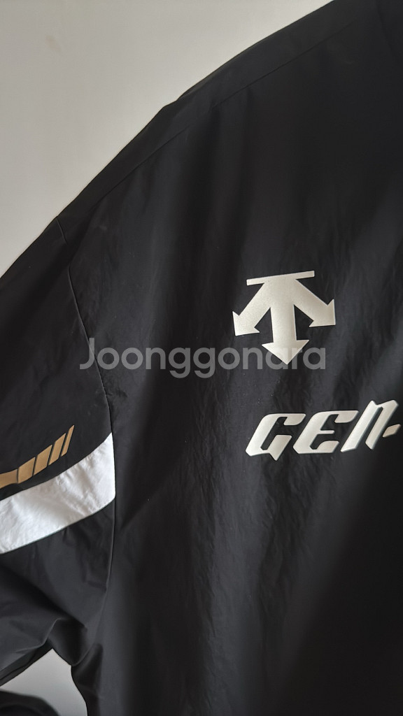 젠지 플레이어 재킷 2025 105(XL) 팝니다.--5