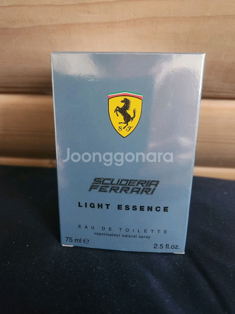 페라리 라이트 에센스 75ml--0