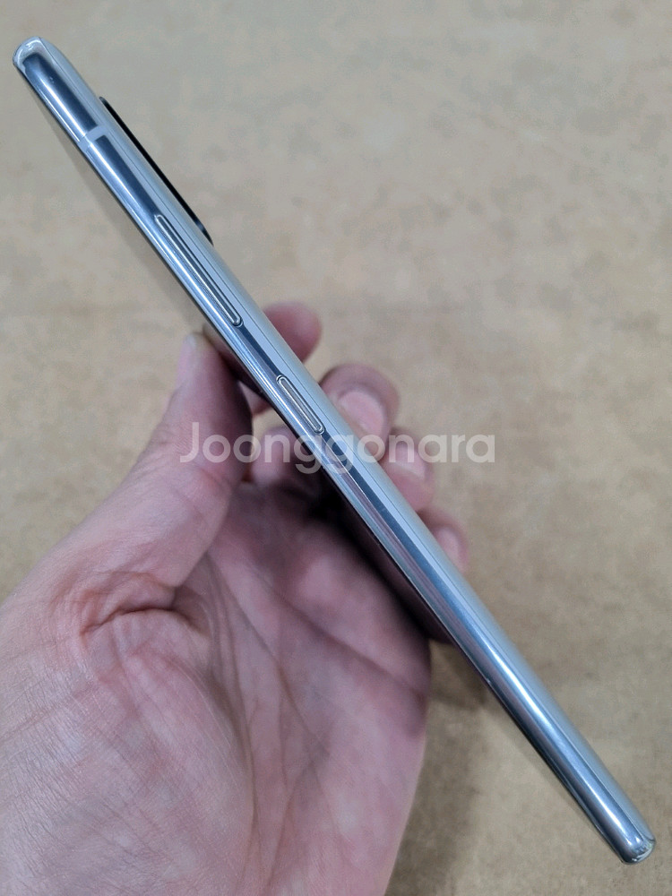갤럭시 A 퀀텀 실버 128GB SK공기계 중고폰--4