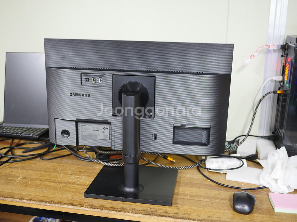 삼성 24인치 LED 피벗 모니터 F24T450FQK--0