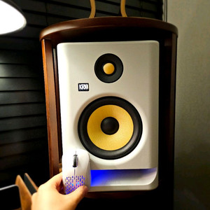 KRK ROKIT7 G4