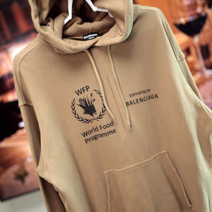 발렌시아가 후드티 / 베이지 컬러 L~XL