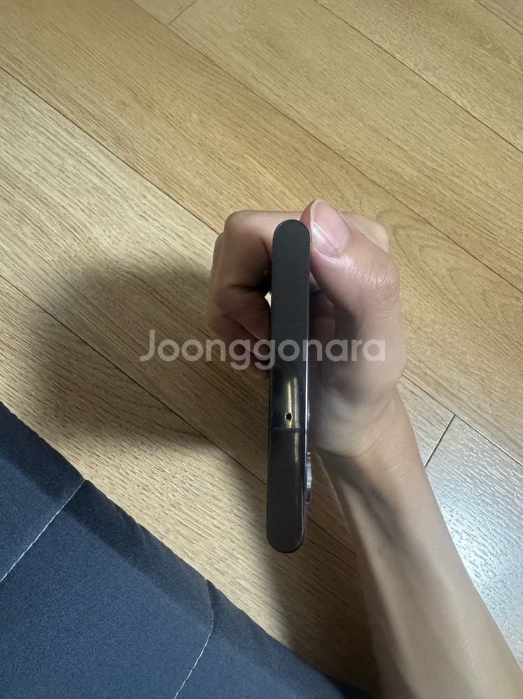 갤럭시 s22 울트라 512GB 블랙 팝니다--2