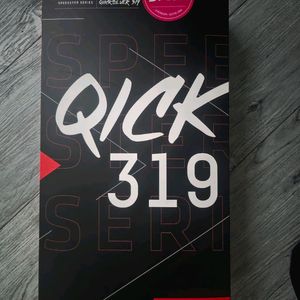 AMD RADEON RX 7800 XT 그래픽카드