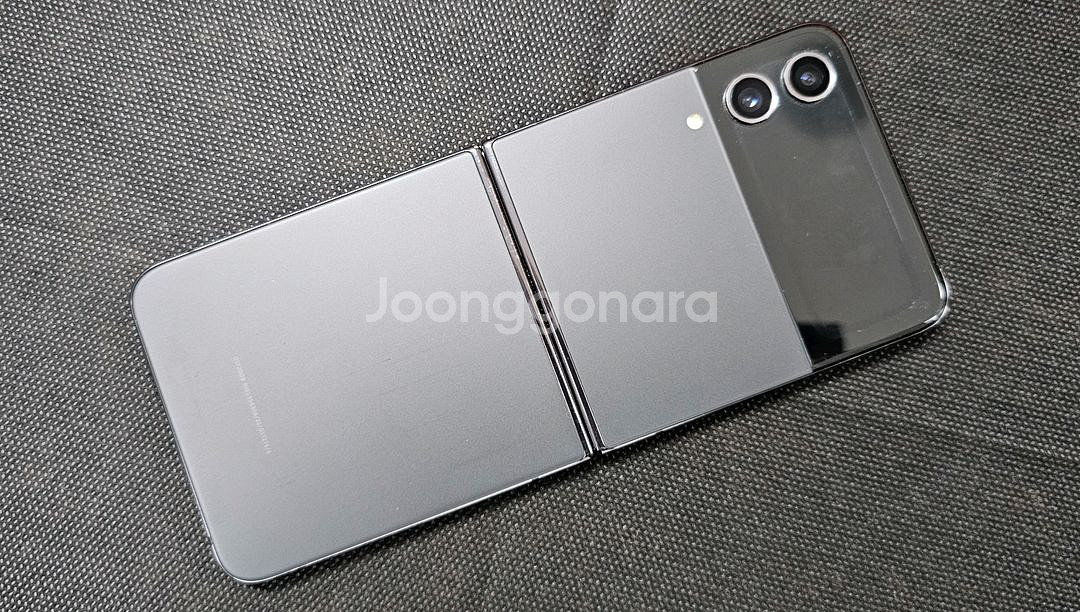 삼성 갤럭시 Z 플립 4 512GB 제트블랙--9