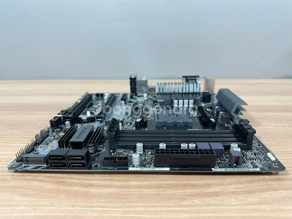 ASRock B450M PRO4 메인보드 (AM4)--2