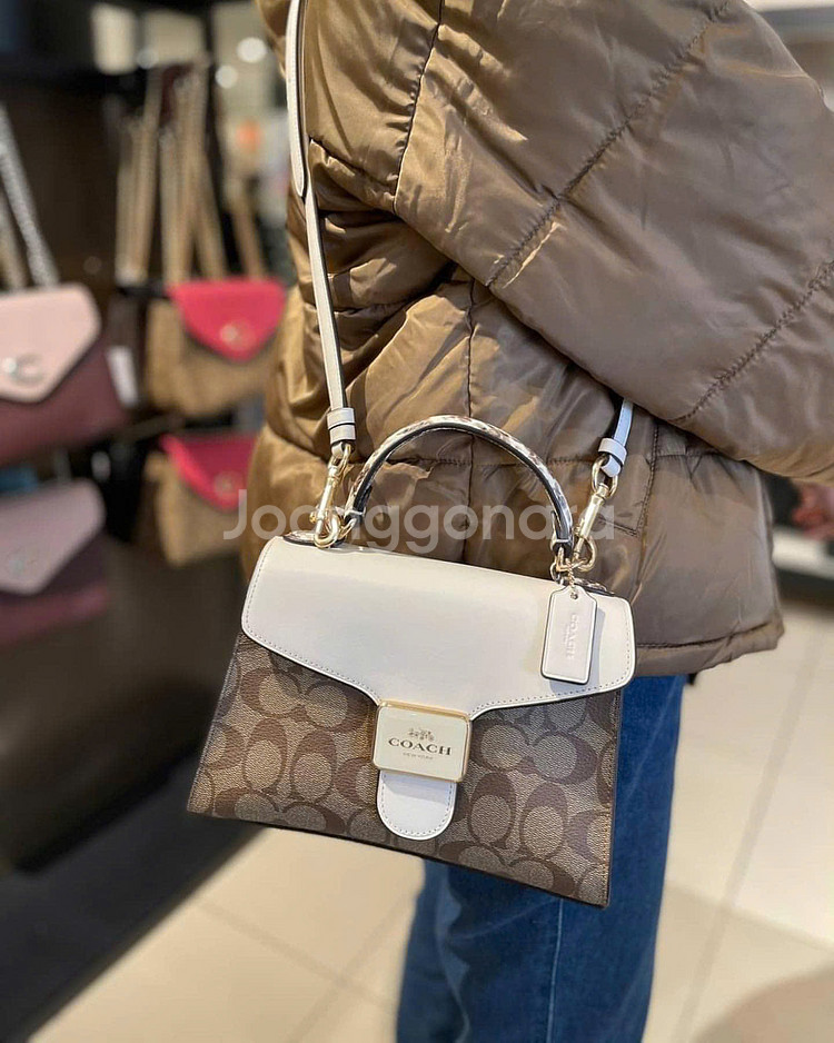 코치 페퍼 새첼 시그니처 숄더백 화이트 C1325--6